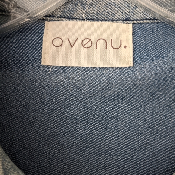 Jean jacket - Picture 3 of 4